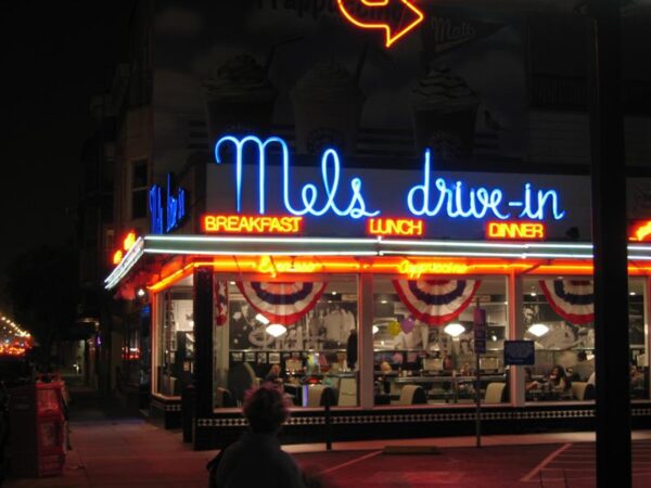 Mels Drive-in