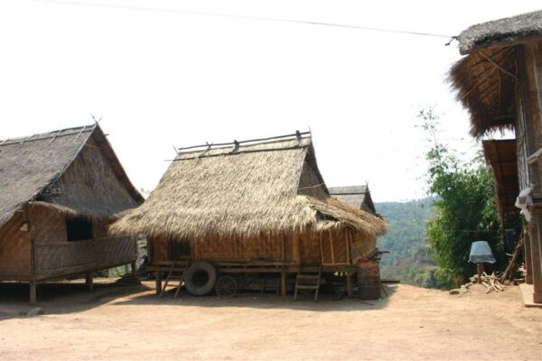 Mhong house